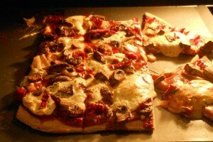 Pizza with Fresh Mozzarella, Onions, Mushrooms & Bresaola