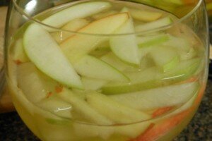 Sparkling Apple Sangria