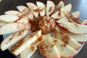 Cinnamon Apple Slices with Chunky Peanut Butter